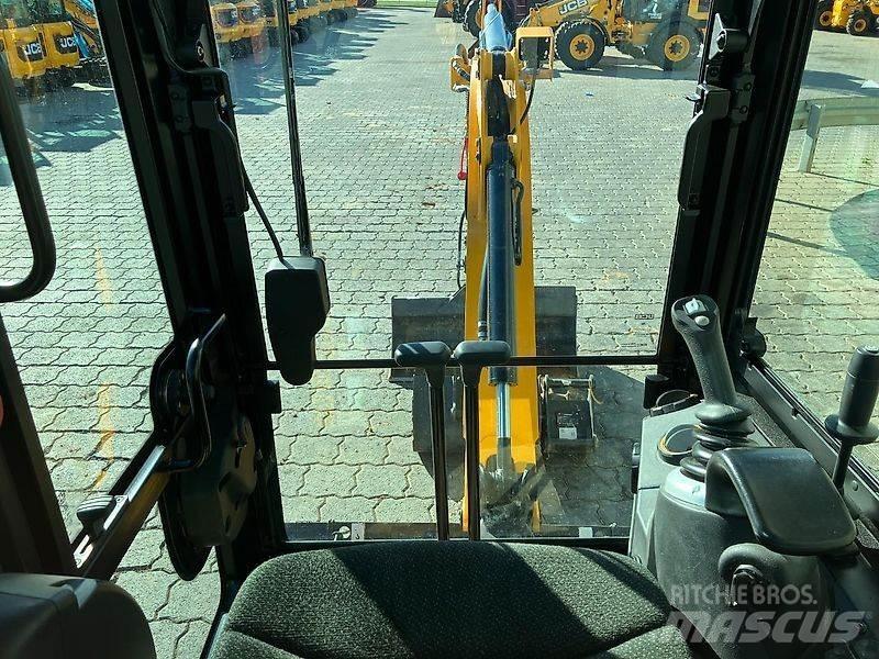 JCB 19C-1 حفارات زحافة