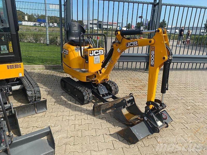 JCB 8008 حفارات زحافة