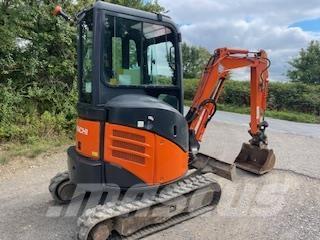 Hitachi ZX 22 حفارات وسط 7 طن - 12 طن