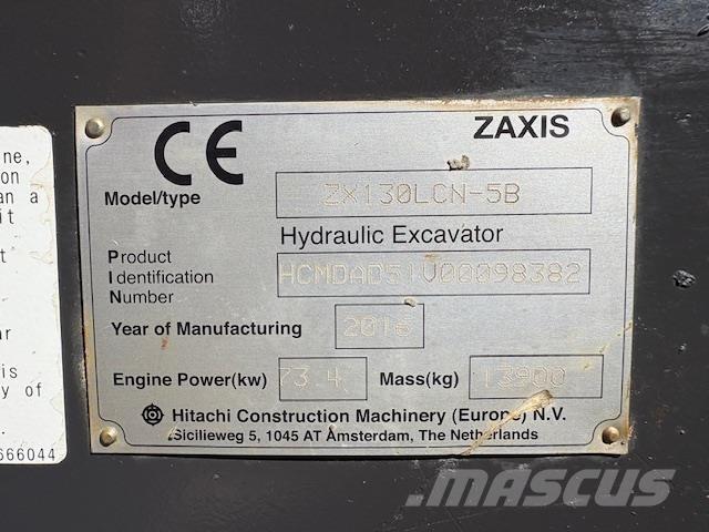 Hitachi ZX130-5 حفارات زحافة
