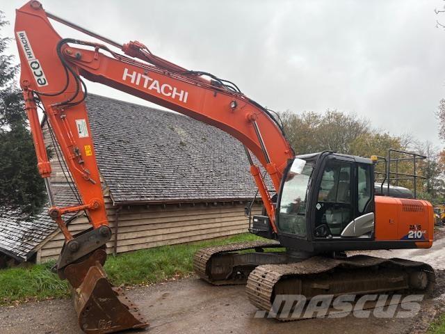Hitachi ZX210LC-6 حفارات زحافة