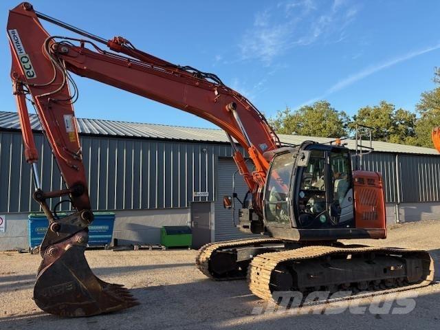 Hitachi ZX225 US-6 حفارات زحافة