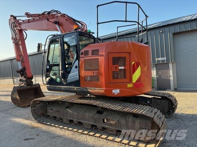 Hitachi ZX225 US-6 حفارات زحافة