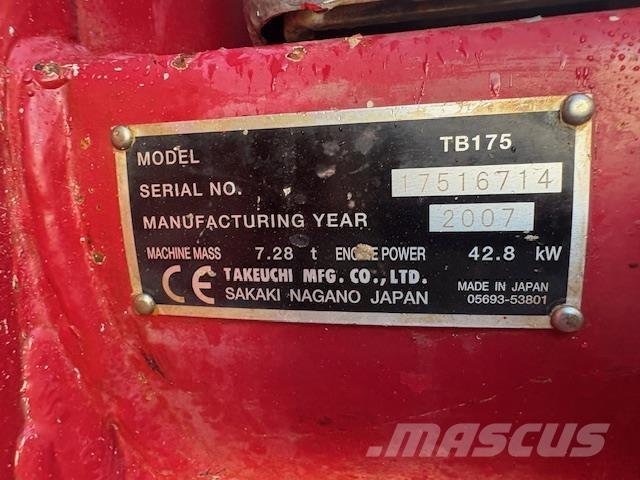 Takeuchi TB175 حفارات وسط 7 طن - 12 طن