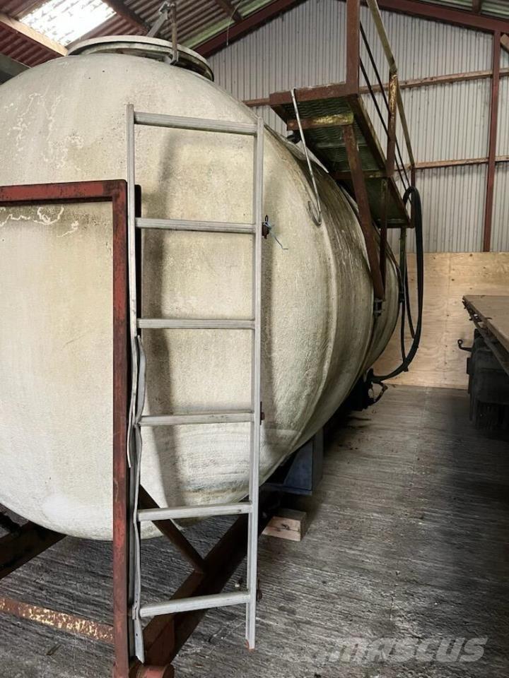  15.000 L vandtank قواديس ومنافيخ ومصاعد