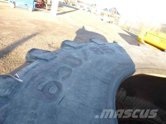  650/85X38 الإطارات والعجلات والحافات