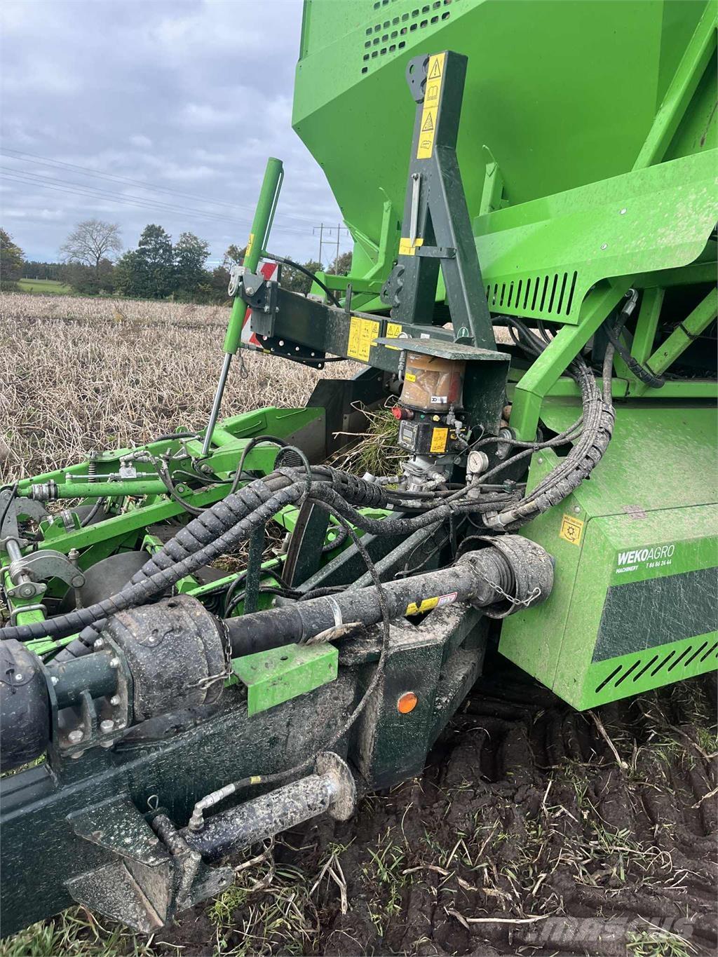 AVR 9200 CR حفارات وحصادات البطاطس