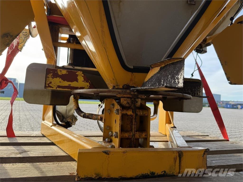 Bogballe S3 معدات نشر الرمال والملح