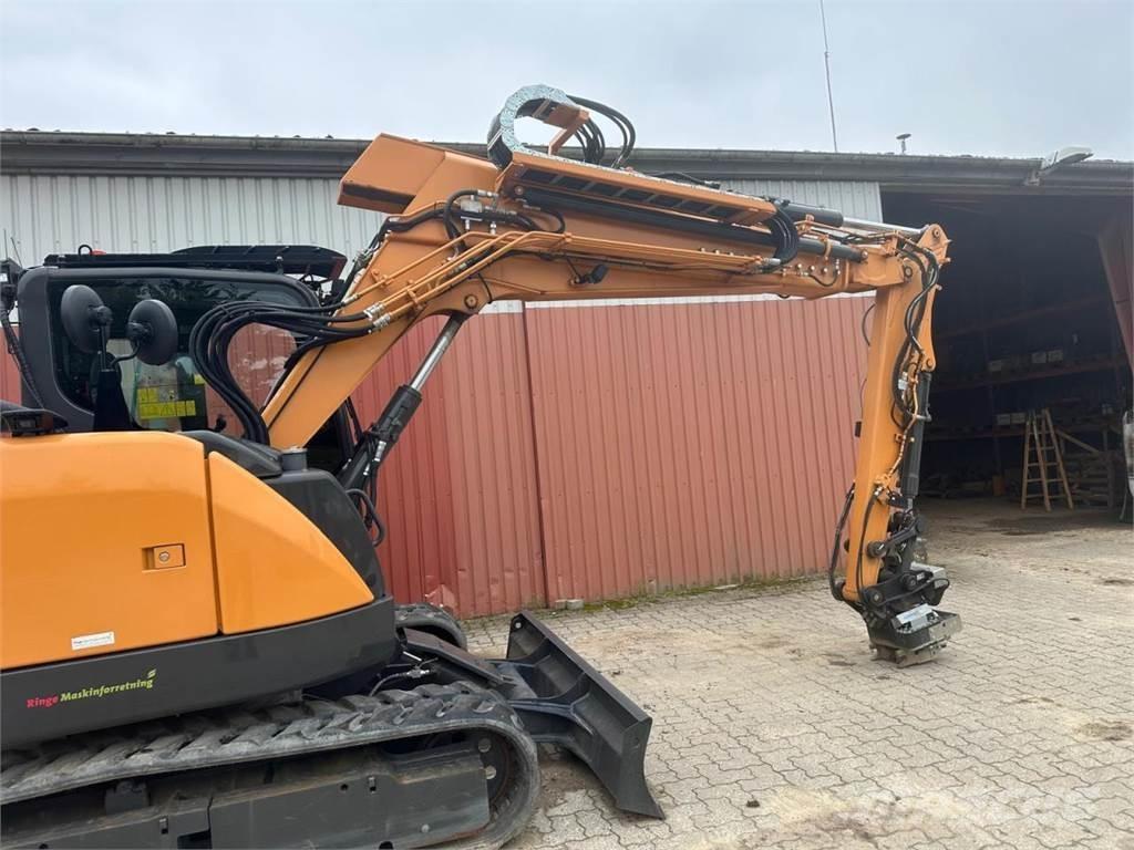 CASE CX85D حفارات زحافة
