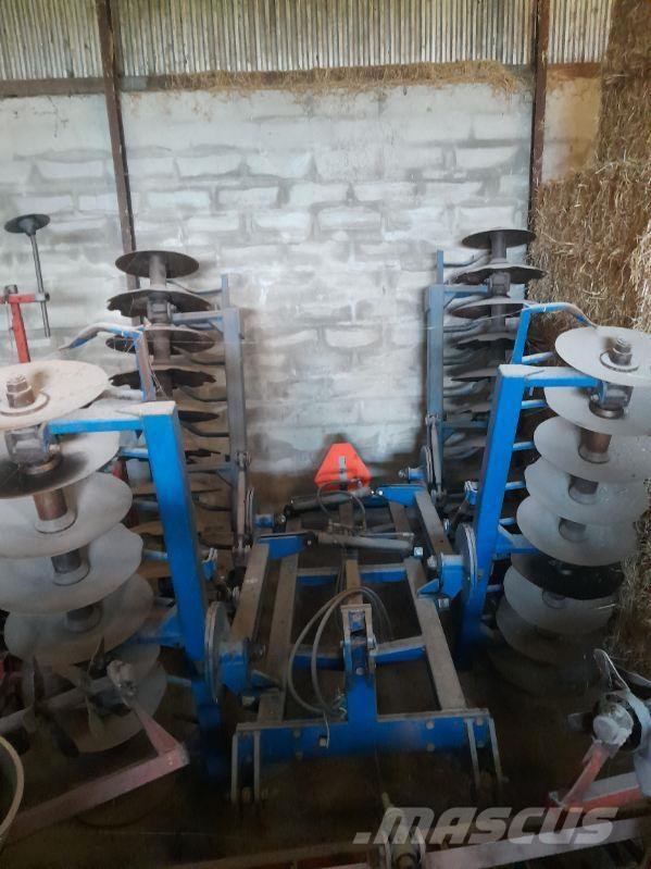 Dal-Bo AXC 4,6M زحافات ساحقة