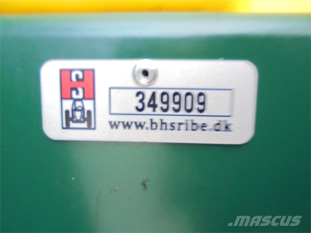 Danfoil 24 M رشاشات محمولة