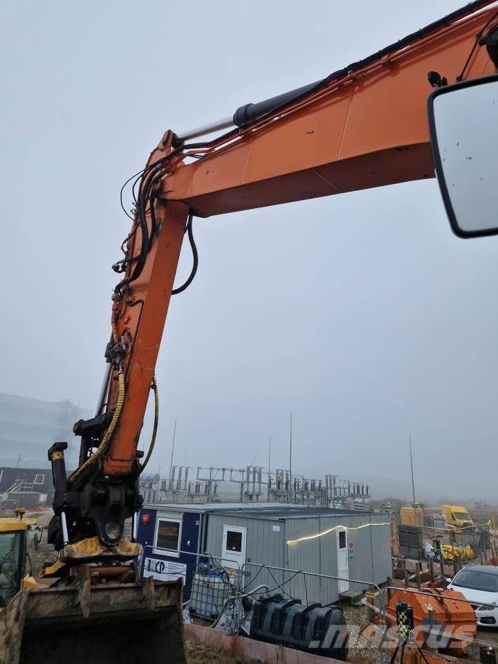 Doosan 255-5 حفارات زحافة