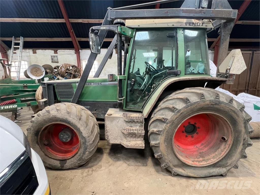 Fendt 309C الجرارات