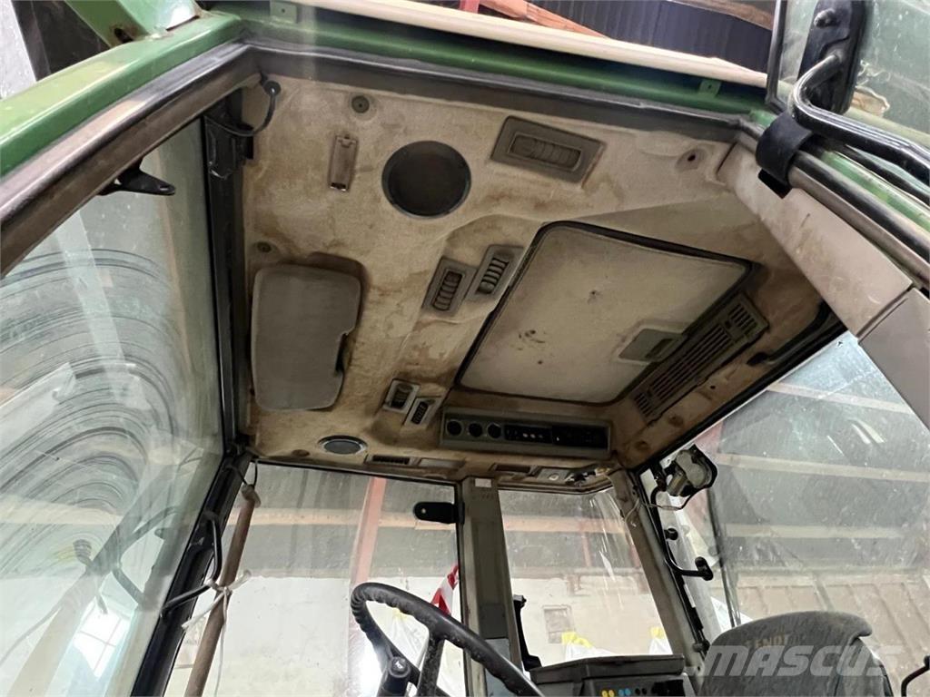 Fendt 309C الجرارات