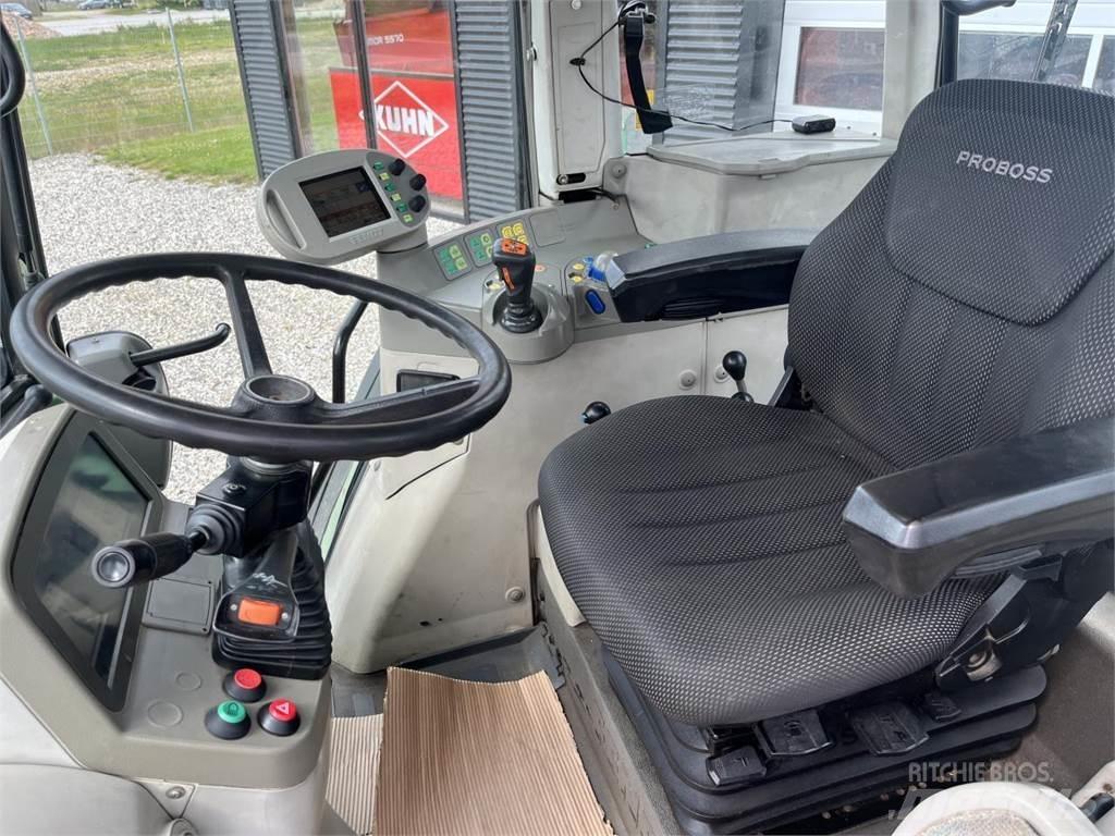 Fendt 412 VARIO الجرارات