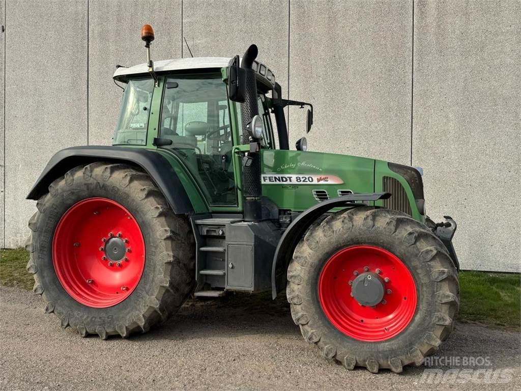 Fendt VARIO 820 الجرارات