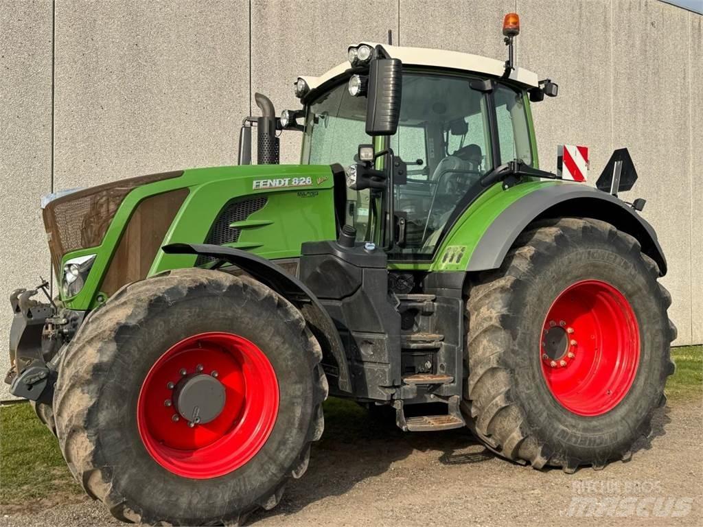 Fendt VARIO 828 الجرارات