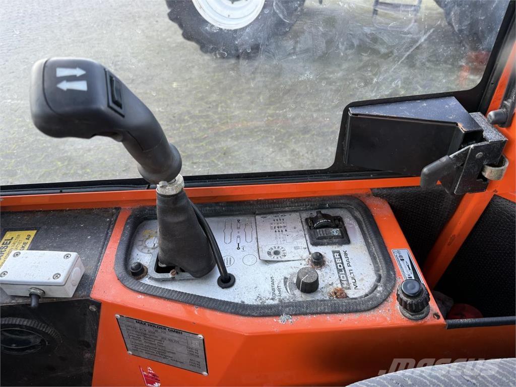 Holder C2.34 ناقلات الأدوات