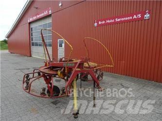 Holsø HCV-400 مكابس وميبسات التبن