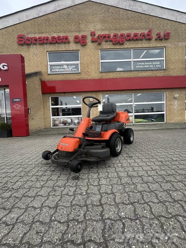 Husqvarna R13C جرارات مدمجة