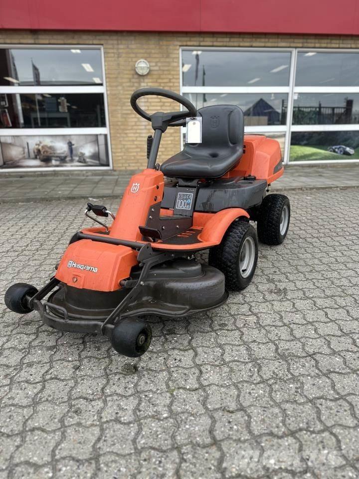Husqvarna R13C جرارات مدمجة