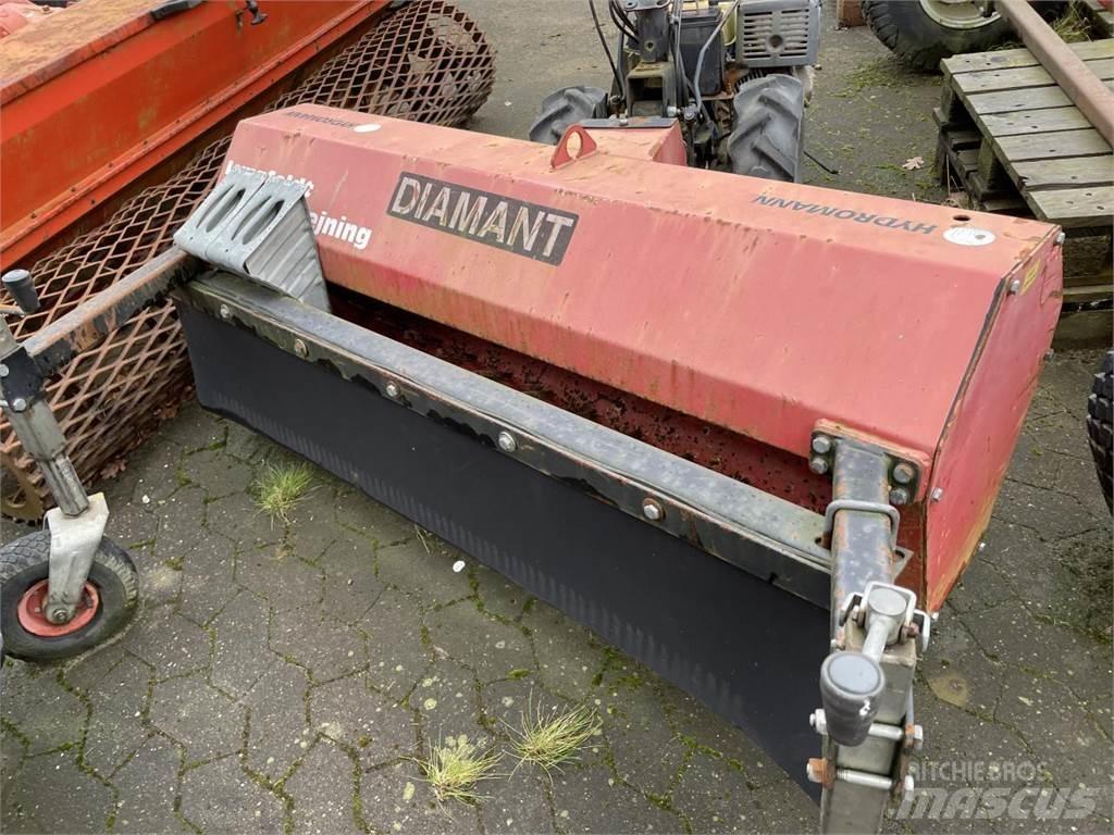 Hydromann 1250 مكابس وميبسات التبن