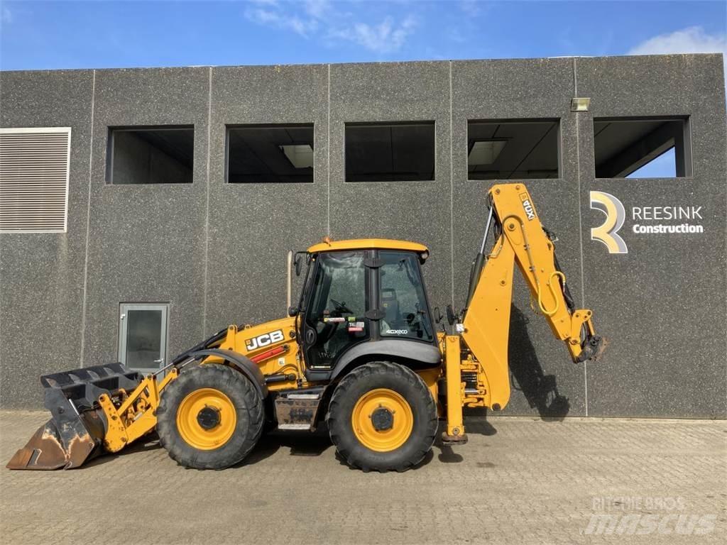JCB 4CX لوادر ذات جرافات عكسية