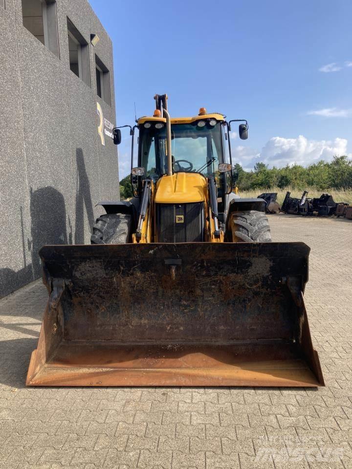 JCB 4CX لوادر ذات جرافات عكسية