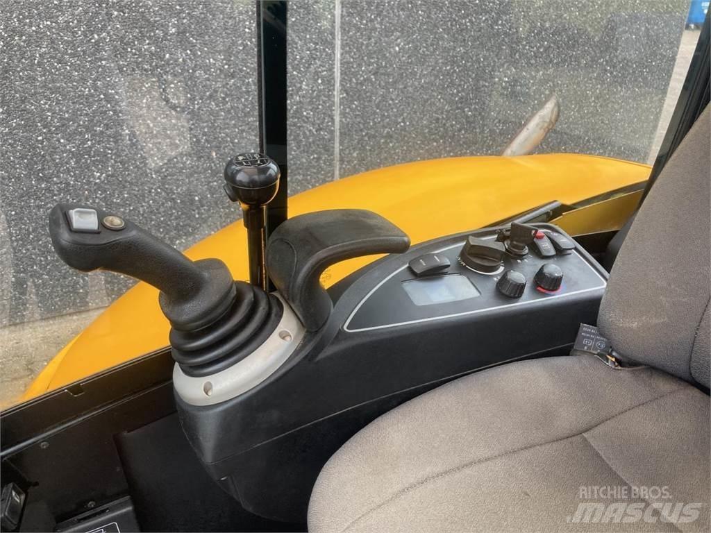 JCB 8040 ZTS حفارات صغيرة أقل من 7 طن (حفارات صغيرة)