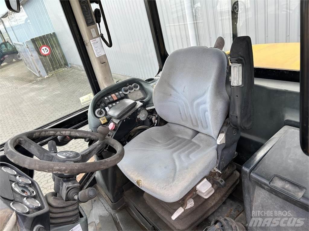 JCB TM 300 52 لوادر صغيرة