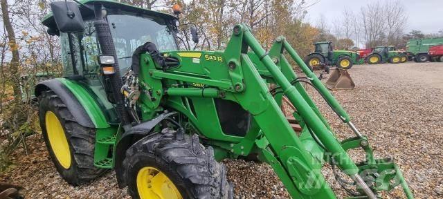 John Deere 5115M الجرارات