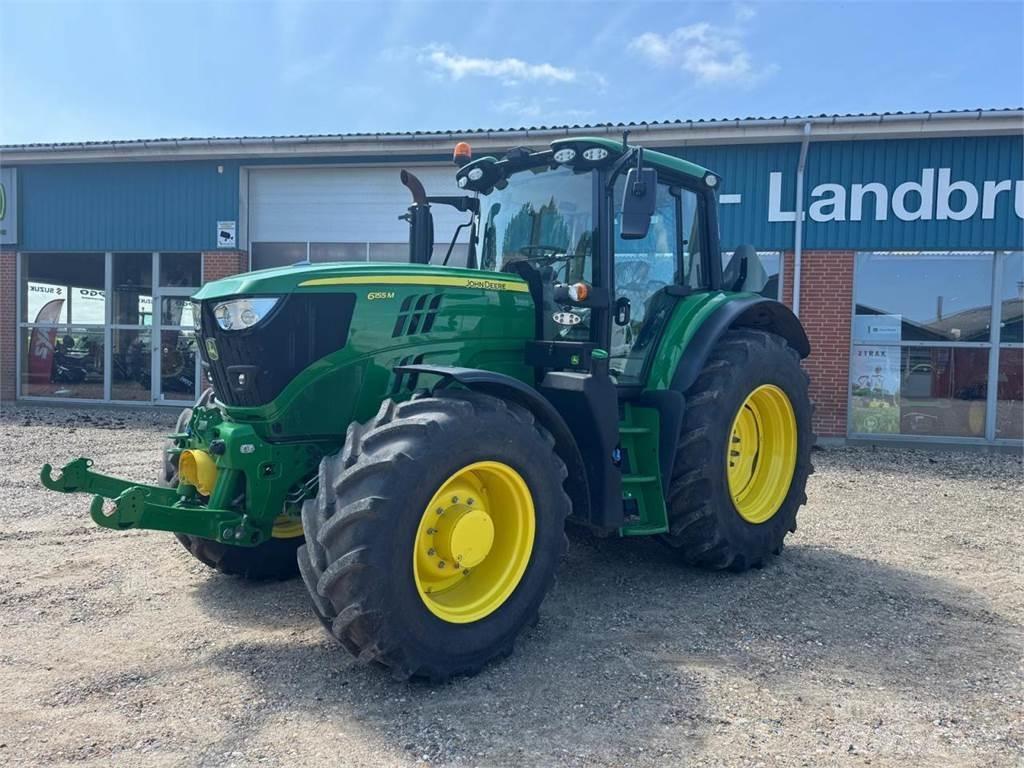 John Deere 6155M الجرارات