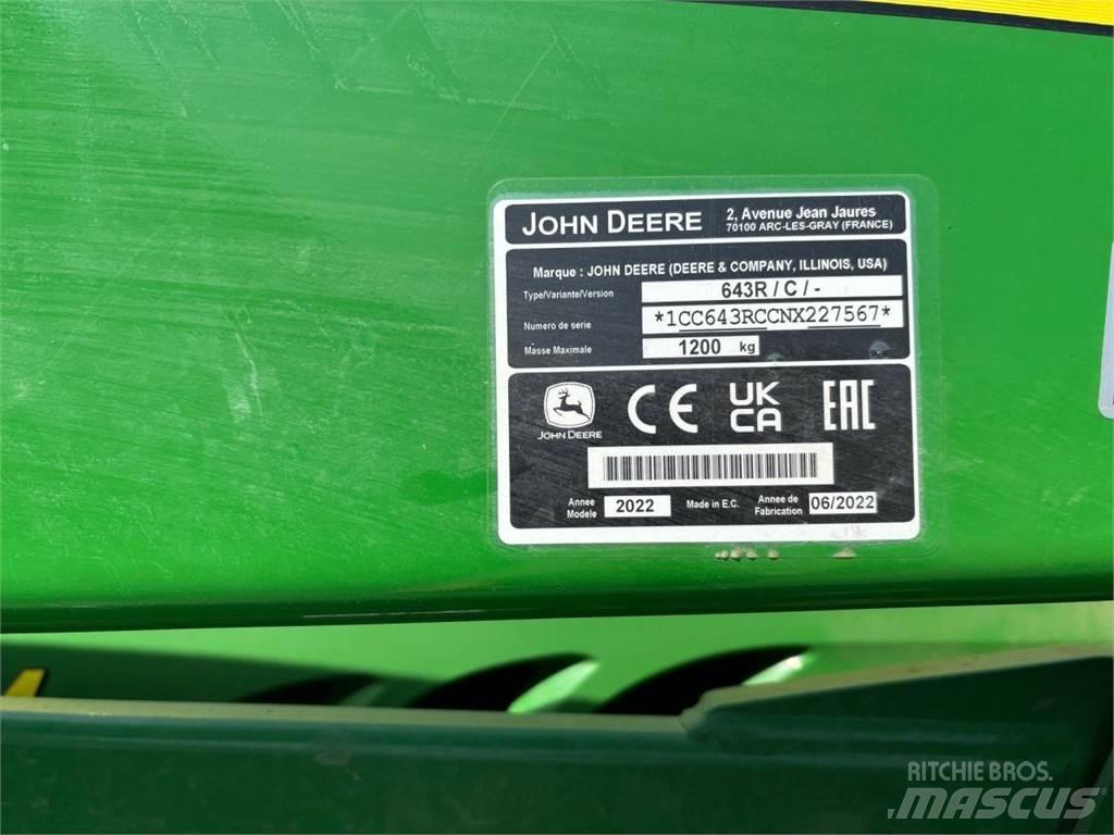 John Deere 6155M الجرارات
