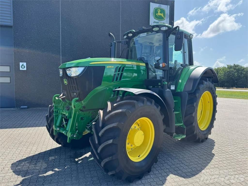 John Deere 6195M الجرارات