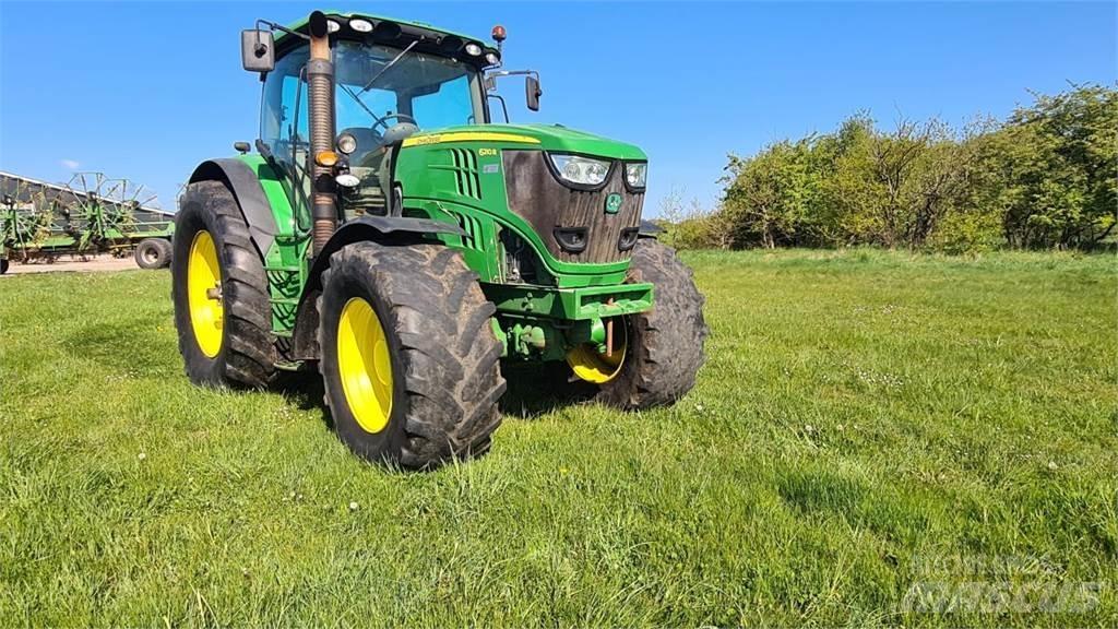 John Deere 6210R الجرارات