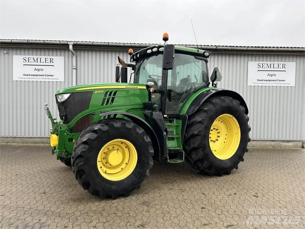 John Deere 6215R الجرارات