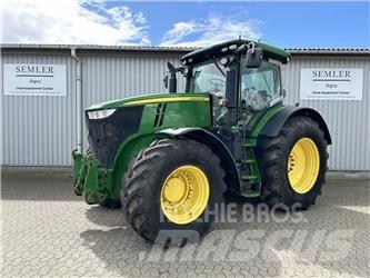 John Deere 7250R الجرارات