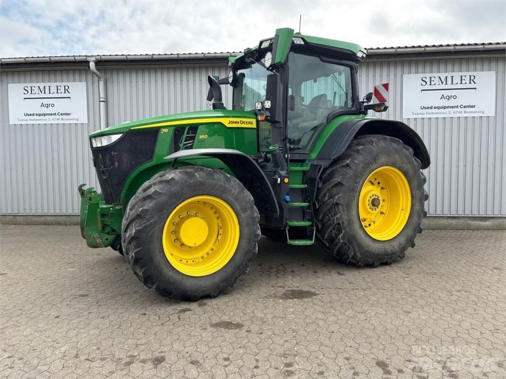 John Deere 7R 350 الجرارات