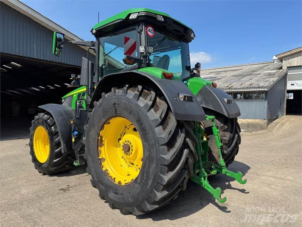 John Deere 7R 350 الجرارات