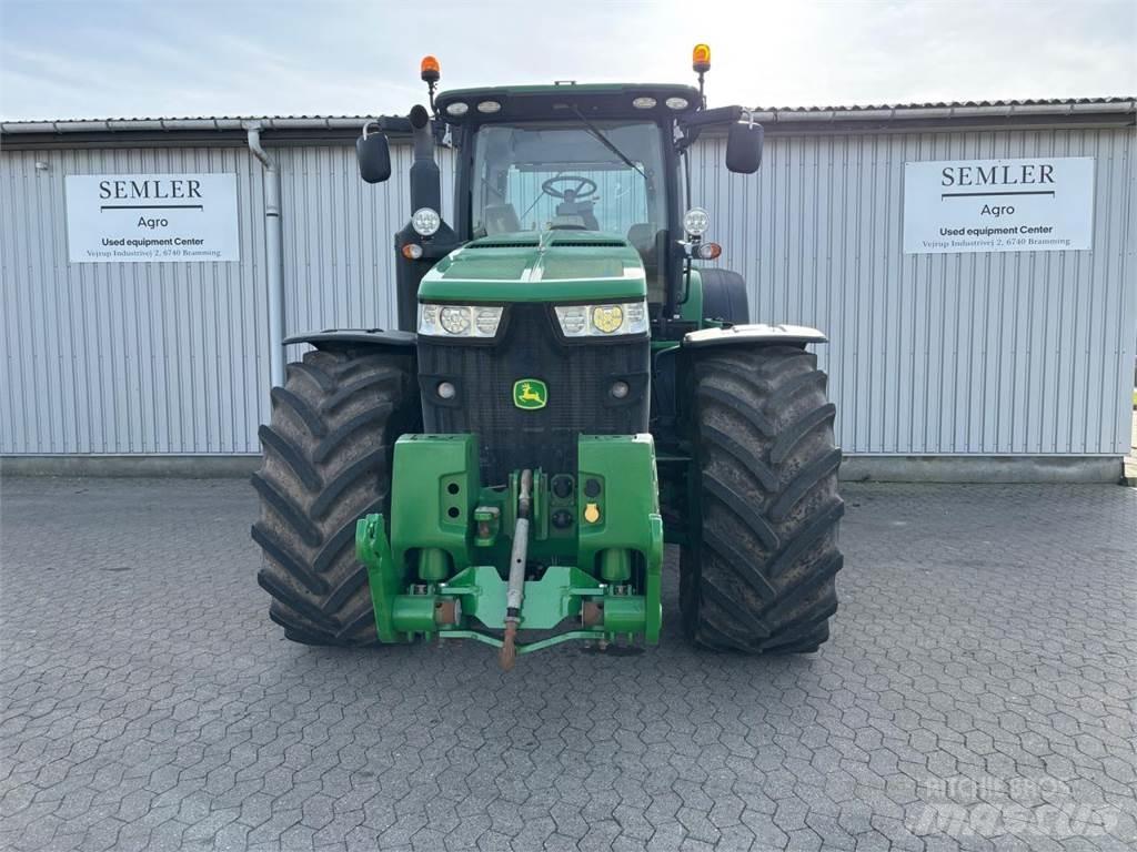 John Deere 8345R الجرارات