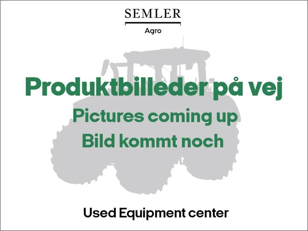 John Deere 8600I حصادات الأعلاف
