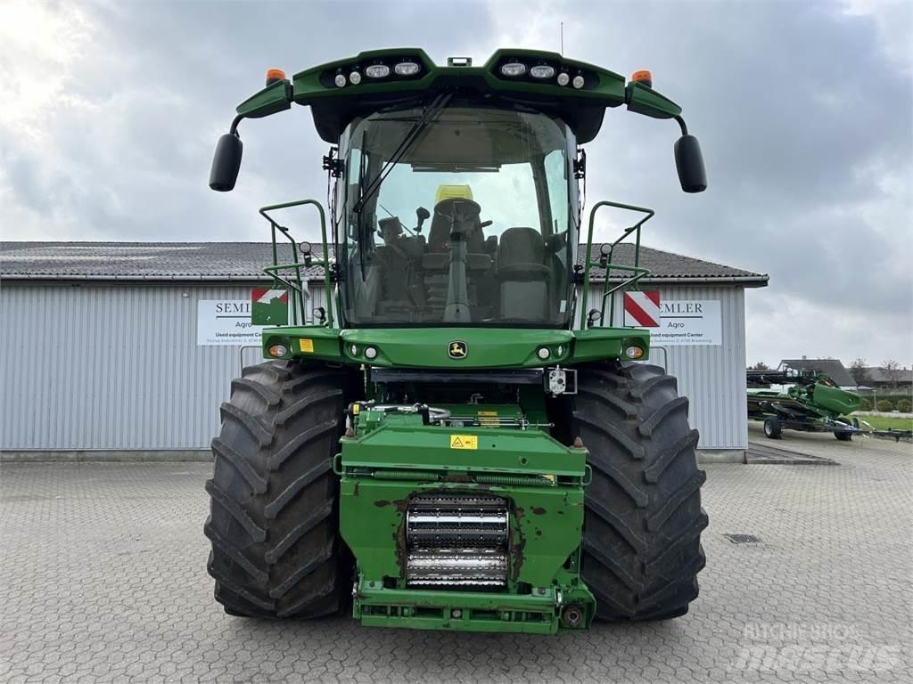 John Deere 8600I حصادات الأعلاف