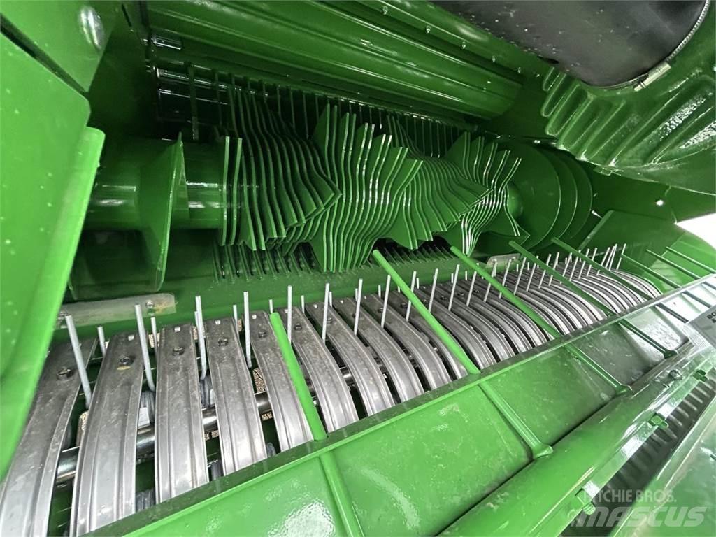 John Deere C441R محزمات مستديرة