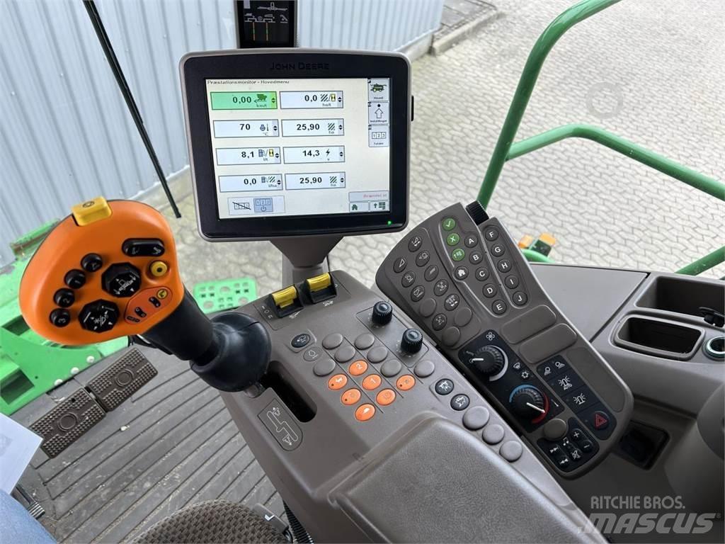 John Deere S685I حصادات