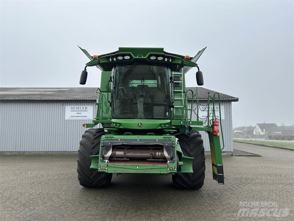John Deere S690 حصادات