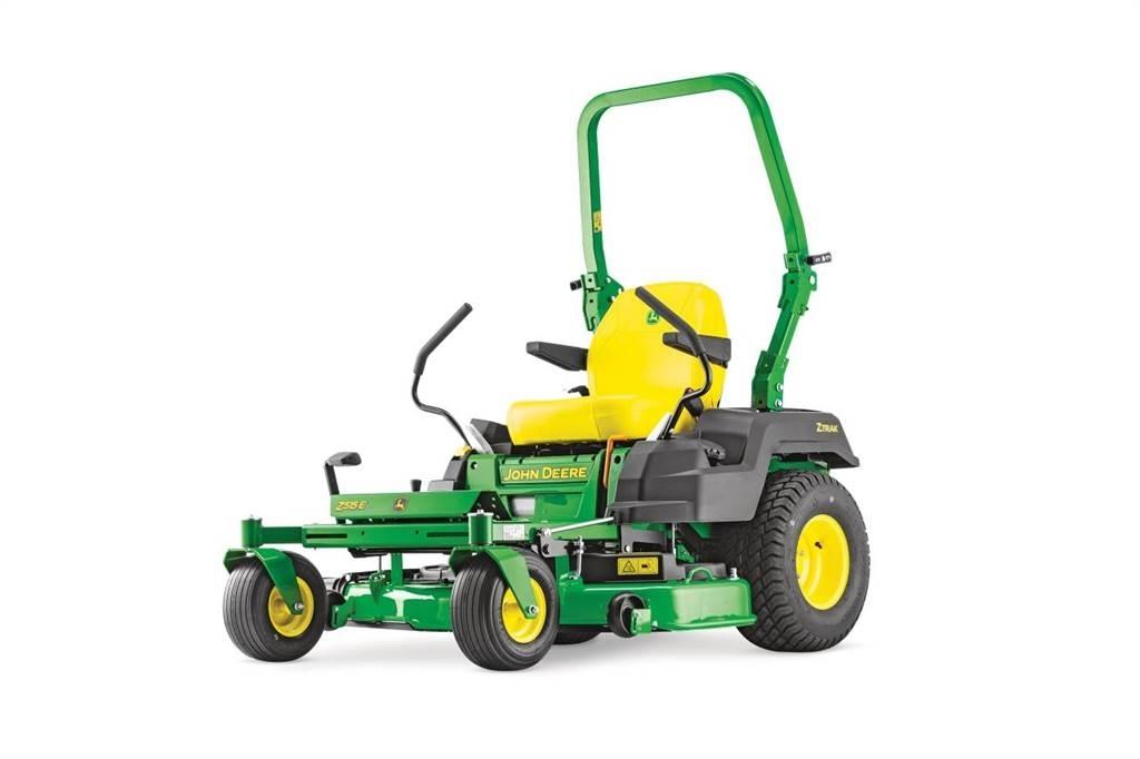John Deere Z515E جرارات مدمجة