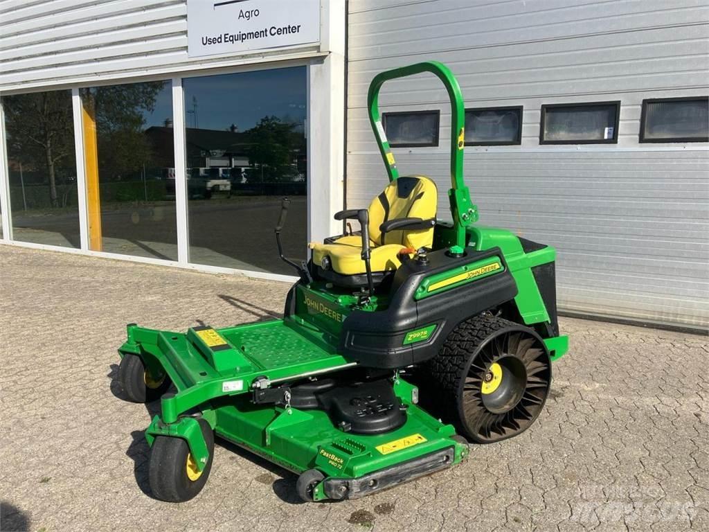 John Deere Z997 جرارات مدمجة