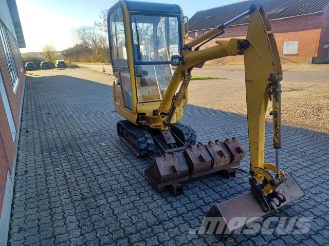 Komatsu PC15R حفارات صغيرة أقل من 7 طن (حفارات صغيرة)