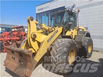 Komatsu W320 لوادر بعجل