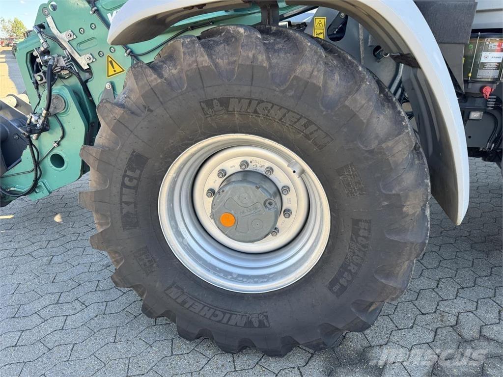 Kramer KL 55.8T لوادر بعجل